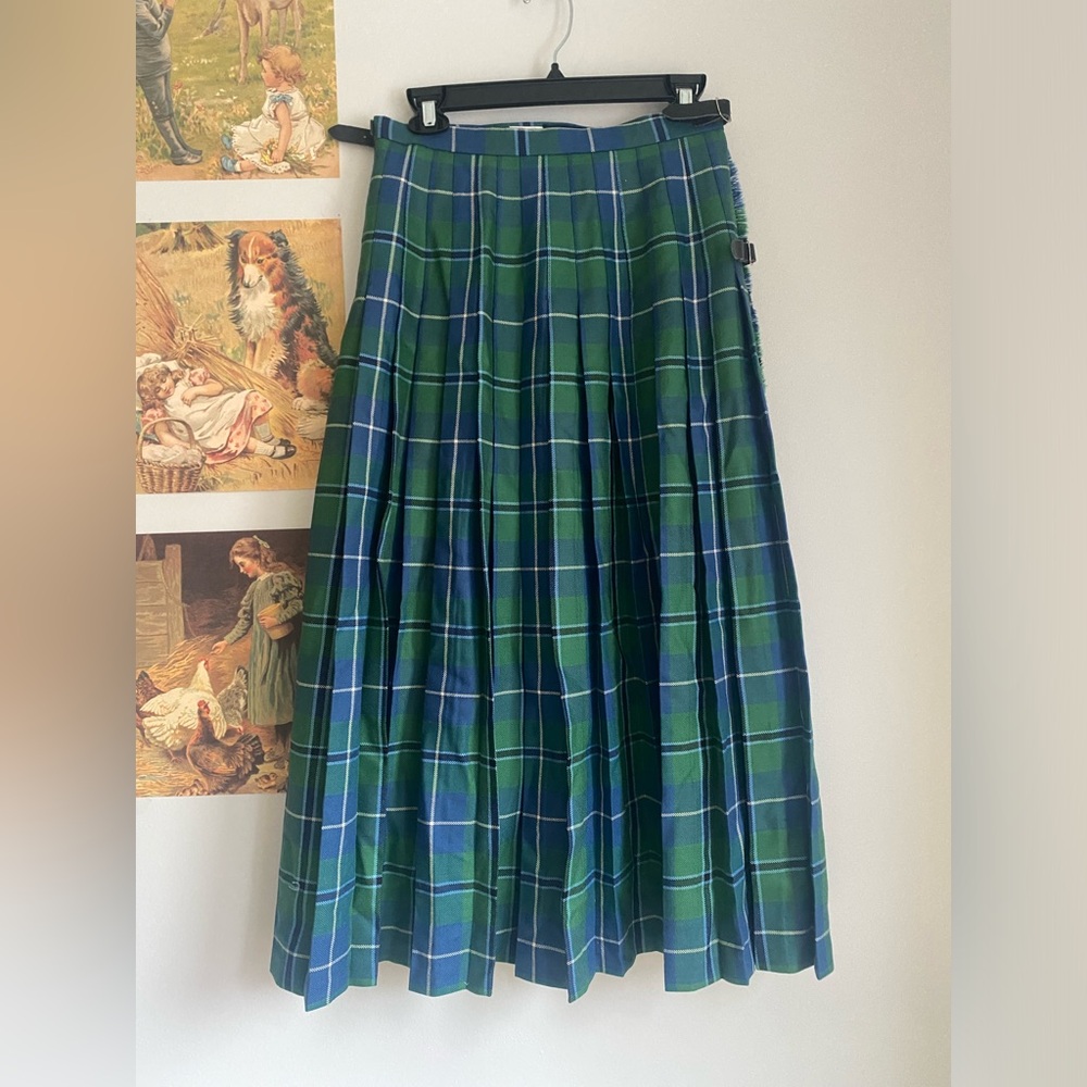 PURE WOOL SCOTLAND BLUE GREED PLAID WRAP SKIRTS SIZE S